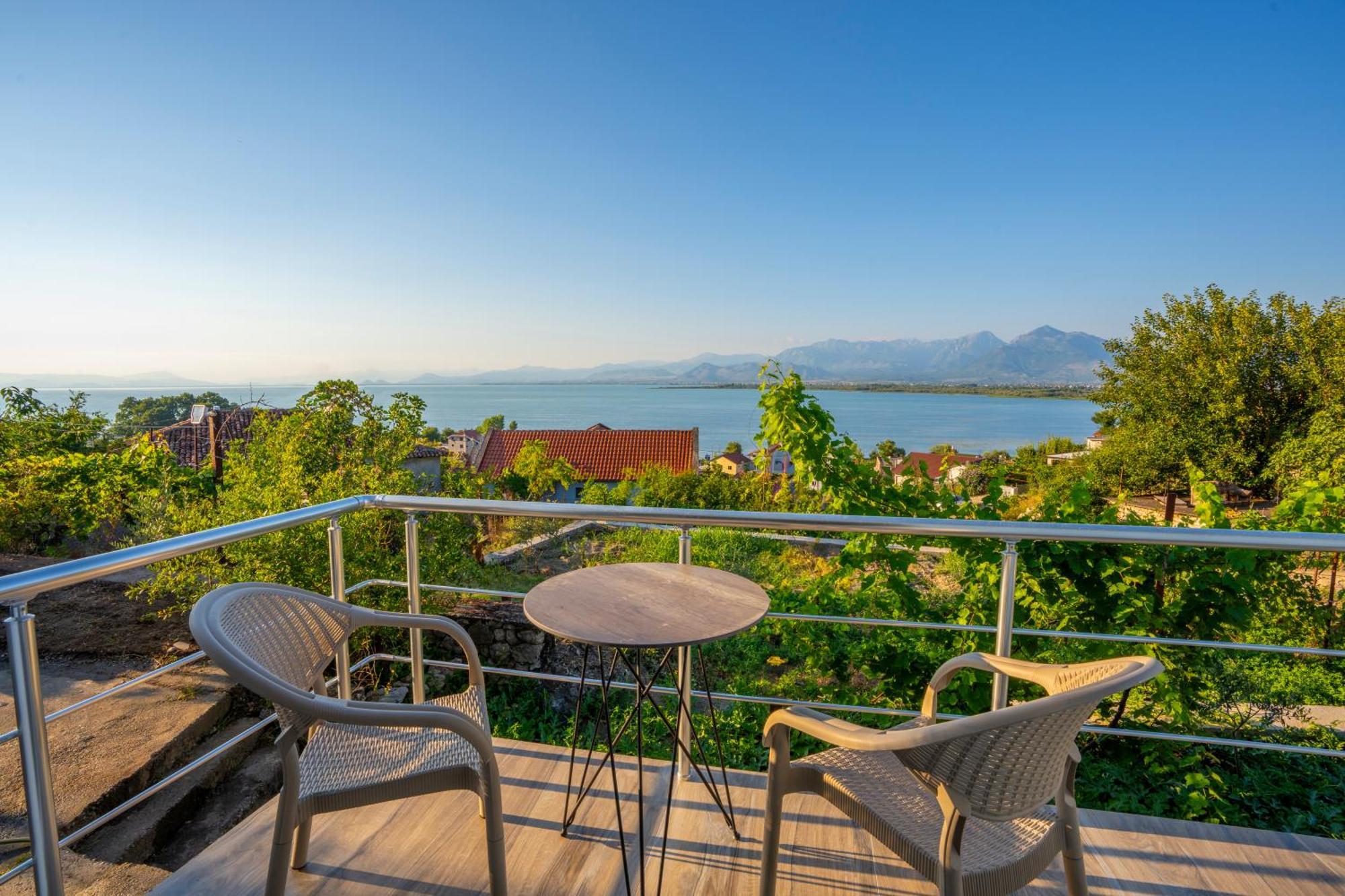 Vila Sela Shkoder Ngoại thất bức ảnh